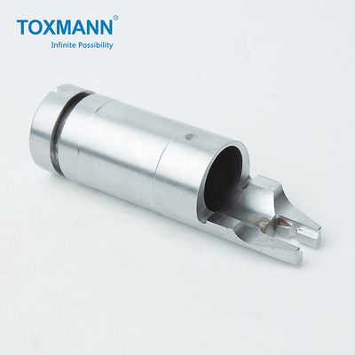 Toxmannの精密CNCの旋盤の鋼鉄部品の実用的な多機能